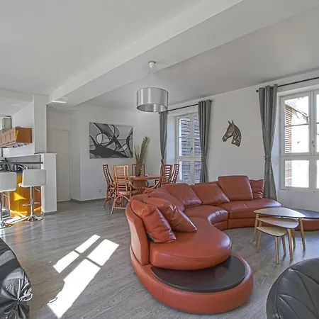 La Promesse Free Car Park Bayeux