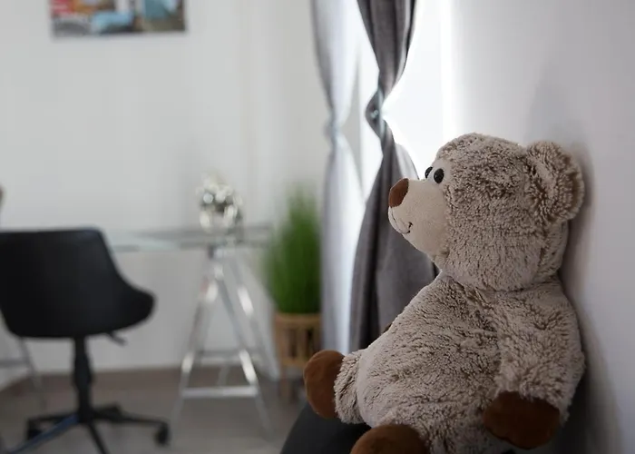 La Promesse Free Car Park *