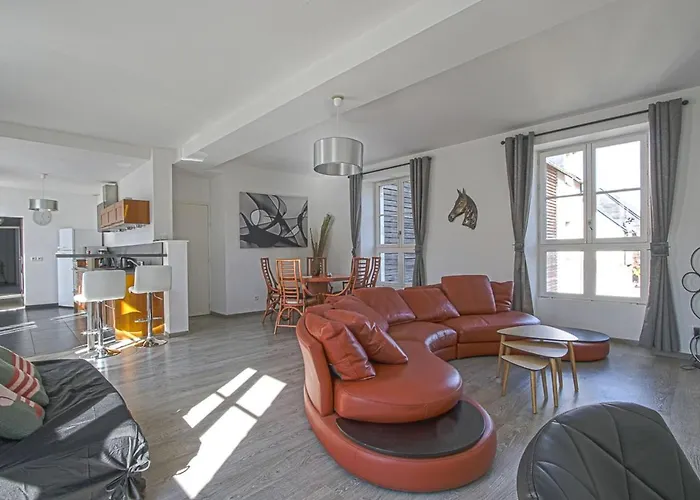 La Promesse Free Car Park Bayeux